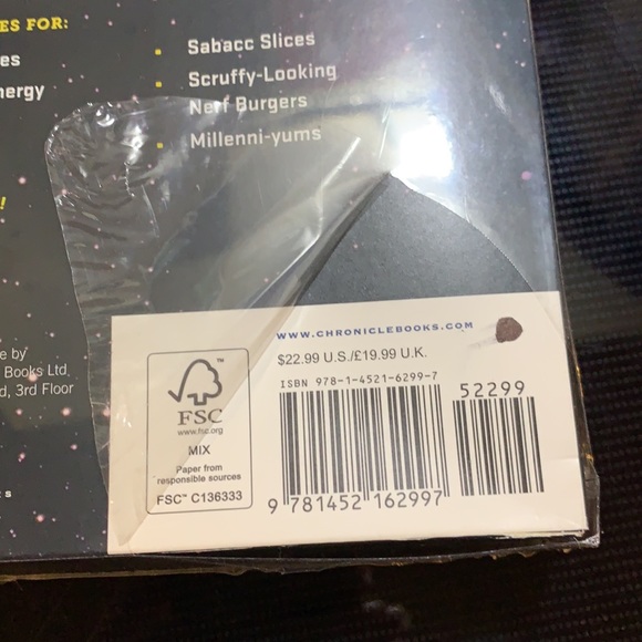 The Star Wars Cookbook - with 2 Cutters - Picture 8 of 8